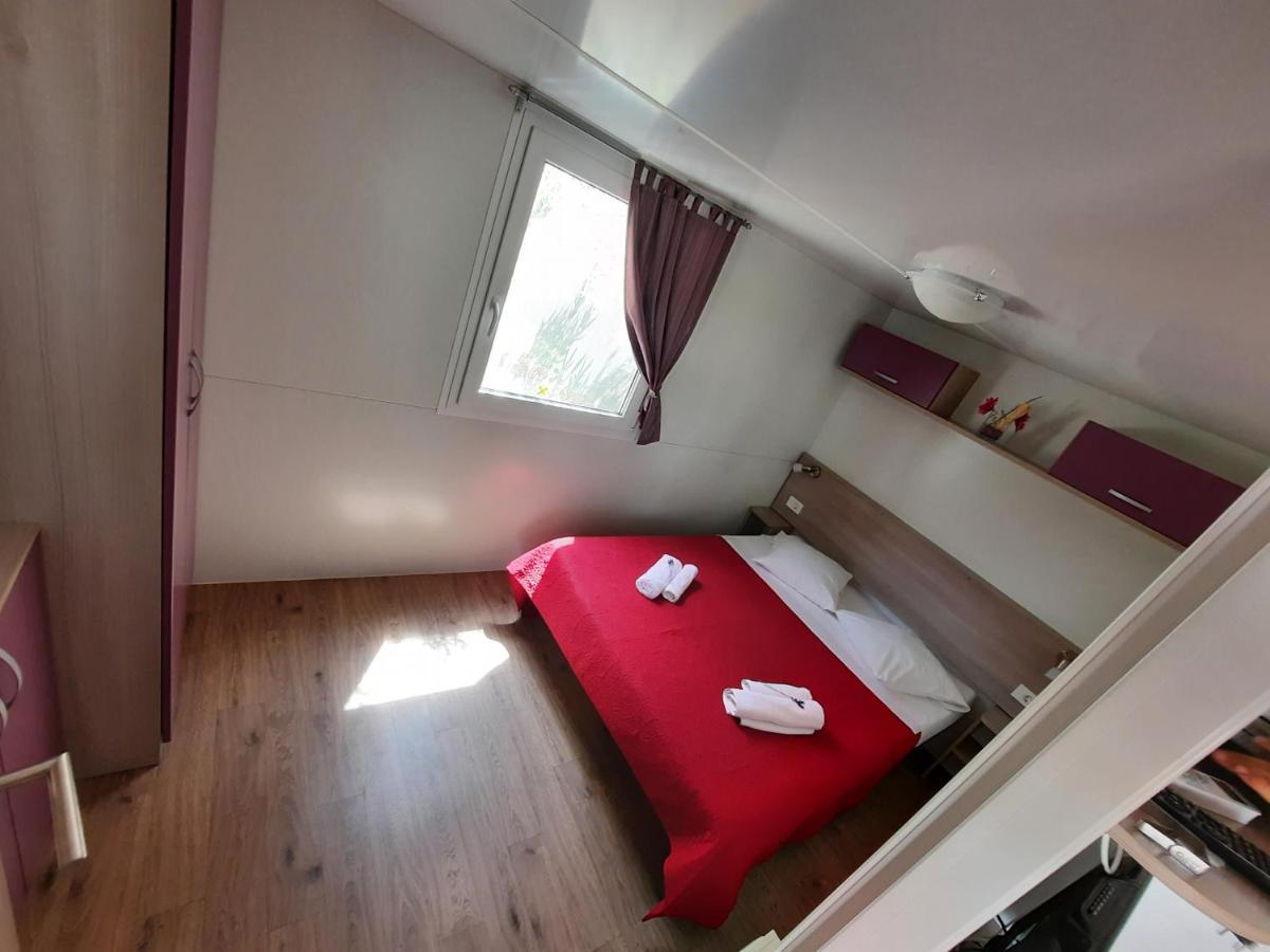 Kamp Rujno Hotel Stari Grad Kültér fotó