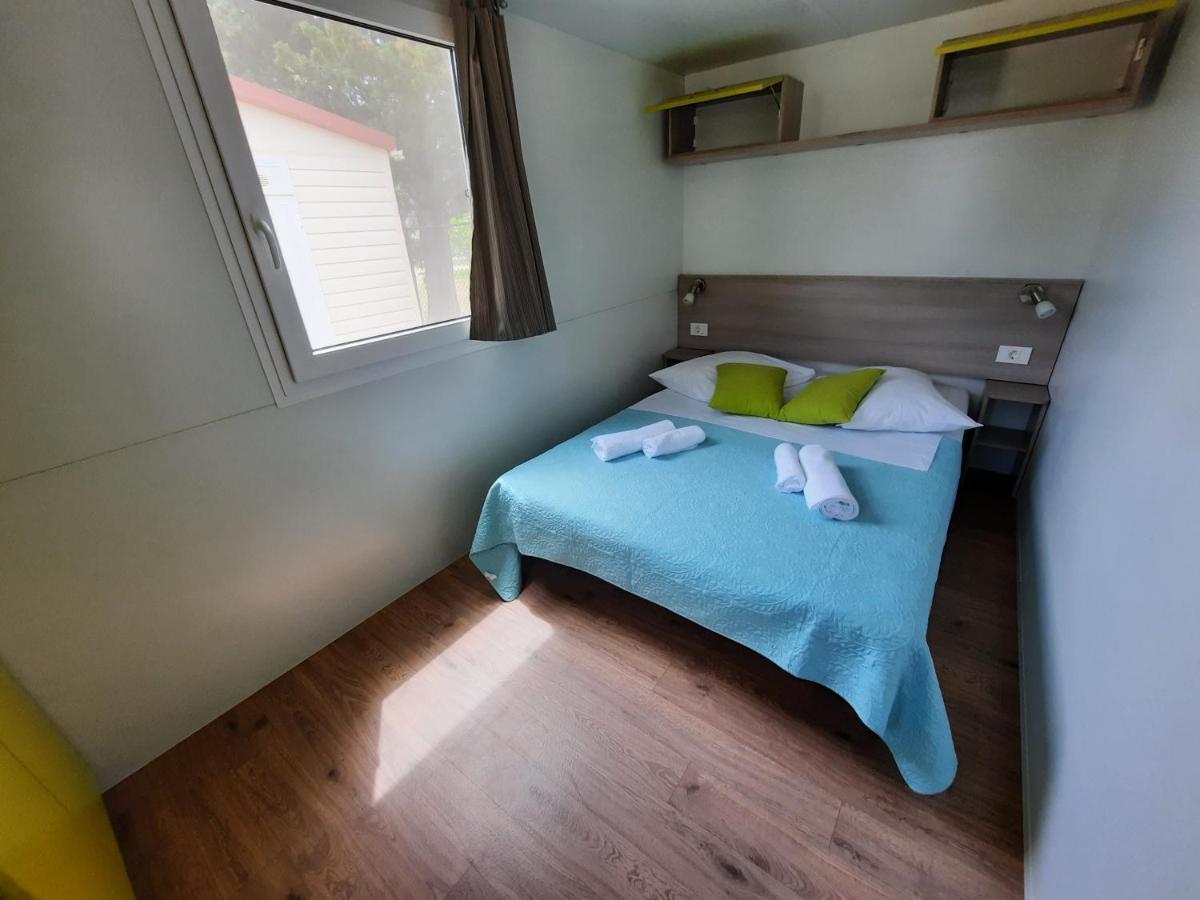 Kamp Rujno Hotel Stari Grad Kültér fotó
