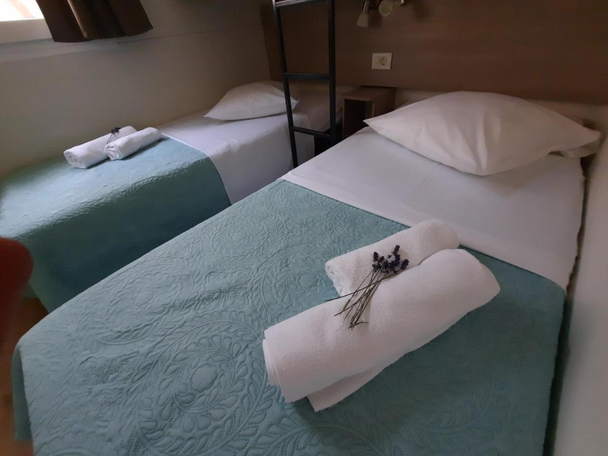 Kamp Rujno Hotel Stari Grad Kültér fotó
