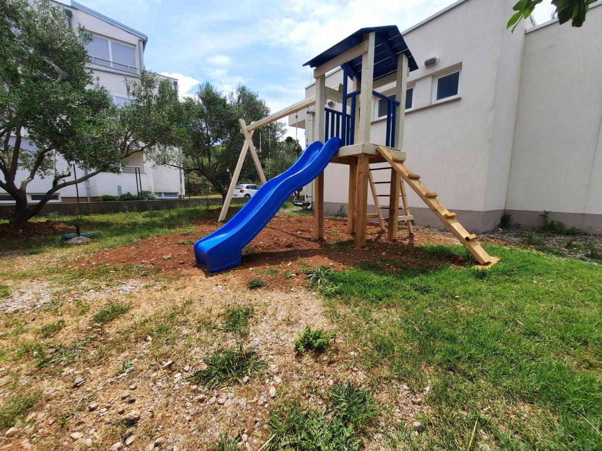 Kamp Rujno Hotel Stari Grad Kültér fotó